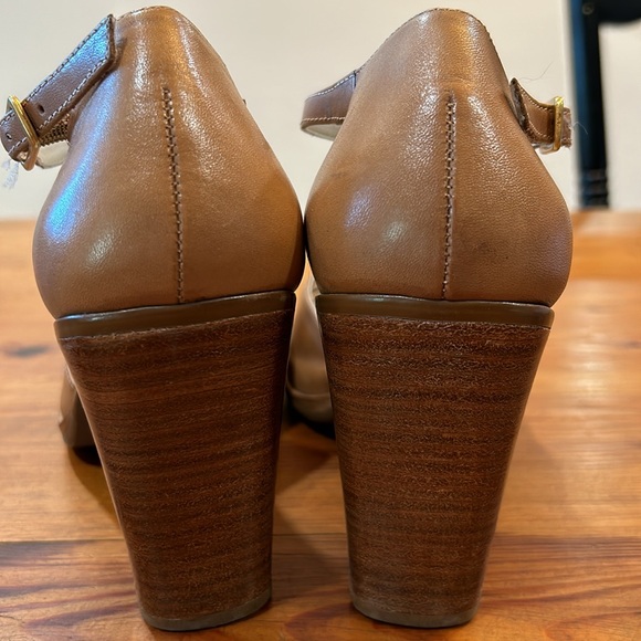 Reaction by Kenneth Cole - Picture 2 of 5